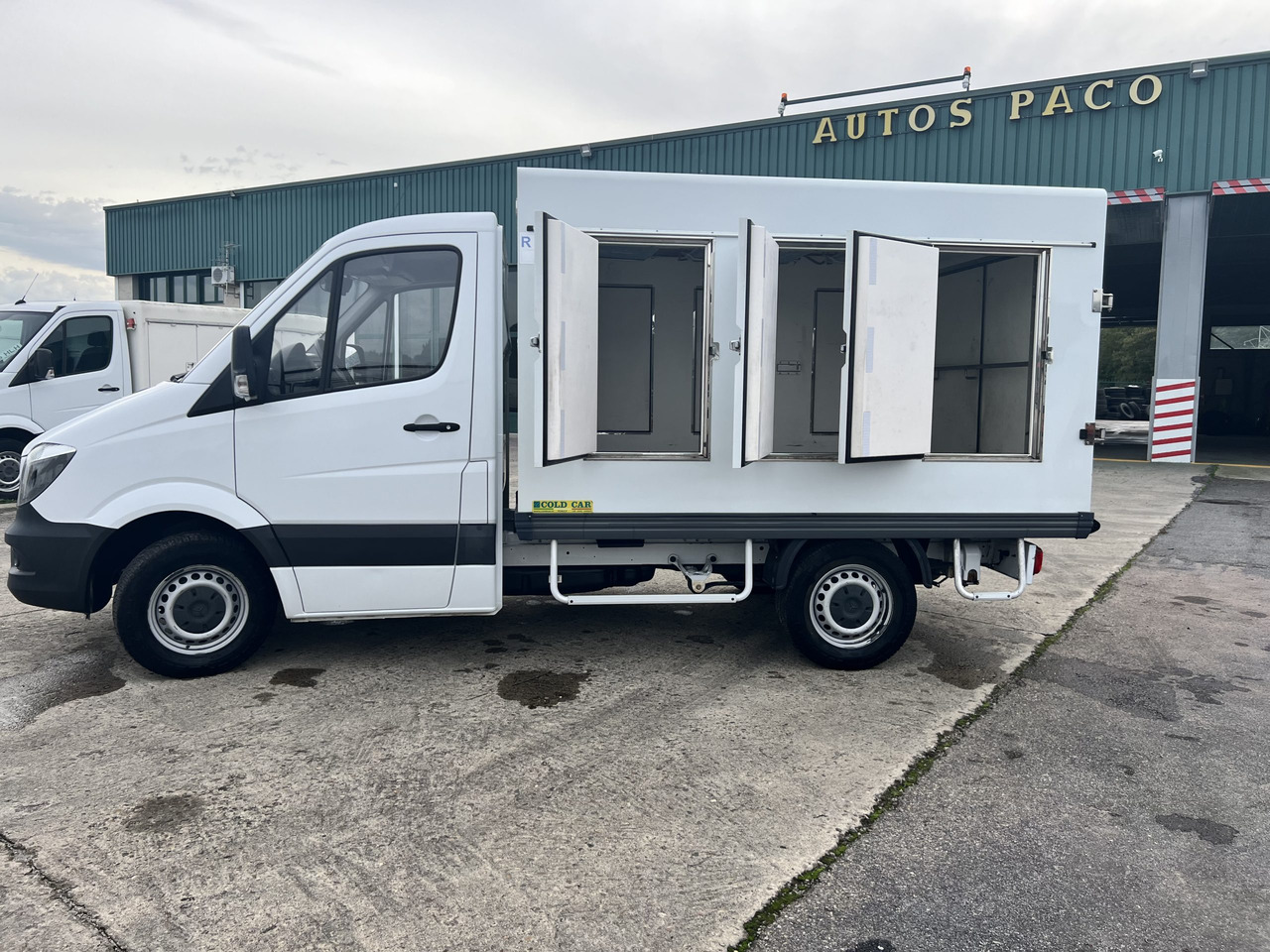 CAMION HELADERO 3.5T MERCEDES SPRINTER - Furgoneta frigorifica: foto 4 CAMION HELADERO 3.5T MERCEDES SPRINTER - Furgoneta frigorifica: foto 4