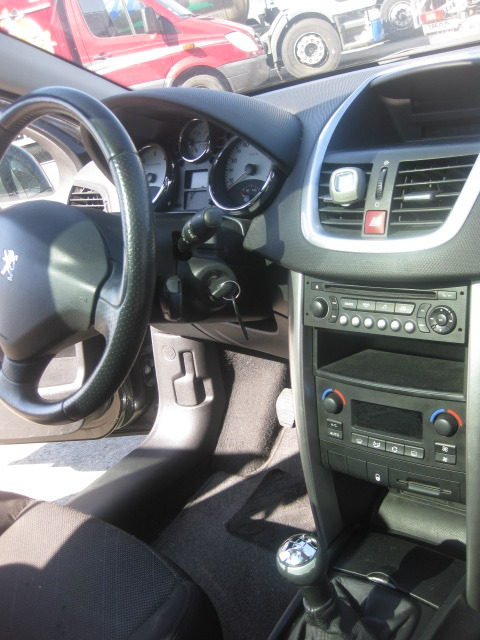 PEUGEOT 207 SW - Coche: foto 5 PEUGEOT 207 SW - Coche: foto 5