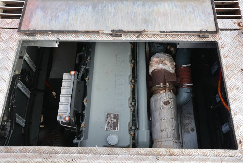 Grúa sobre orugas Liebherr LR 1300 SX: foto 15