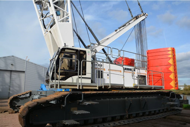 Grúa sobre orugas Liebherr LR 1300 SX: foto 6