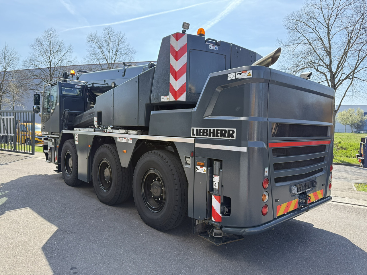 Liebherr LTC 1050-3.1 | 6 x 6 | Klappspitze | Funk inkl. RemoteDrive - Autogrúa: foto 3 Liebherr LTC 1050-3.1 | 6 x 6 | Klappspitze | Funk inkl. RemoteDrive - Autogrúa: foto 3