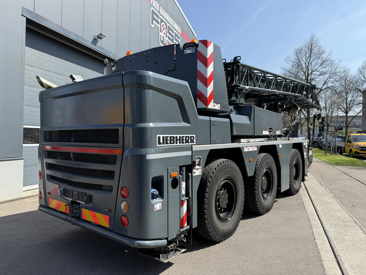 Liebherr LTC 1050-3.1 | 6 x 6 | Klappspitze | Funk inkl. RemoteDrive - Autogrúa: foto 4 Liebherr LTC 1050-3.1 | 6 x 6 | Klappspitze | Funk inkl. RemoteDrive - Autogrúa: foto 4