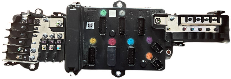 DAF XG 480 FT - Unidad de control: foto 2 DAF XG 480 FT - Unidad de control: foto 2