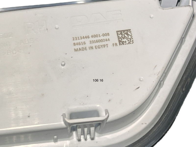 DAF XG - Faro delantero: foto 3 DAF XG - Faro delantero: foto 3