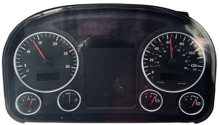 MAN TGX - Salpicadero: foto 1 MAN TGX - Salpicadero: foto 1