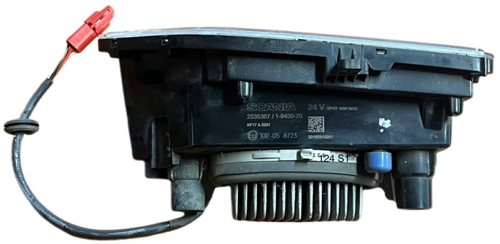 Scania right - Piezas de recambio: foto 2 Scania right - Piezas de recambio: foto 2