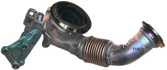 Volvo - Tubo de escape: foto 2 Volvo - Tubo de escape: foto 2