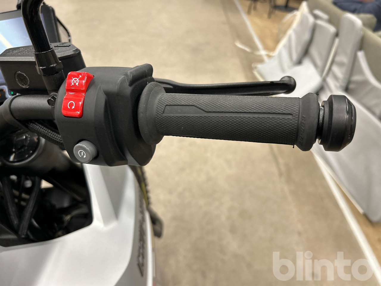 Motocicleta BRP: foto 13