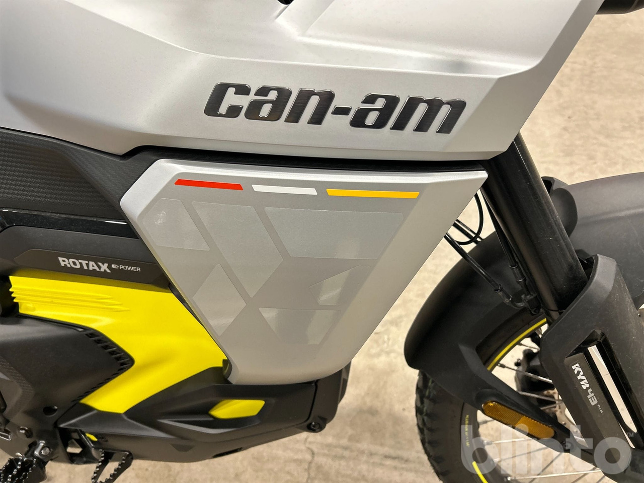 Motocicleta BRP: foto 9