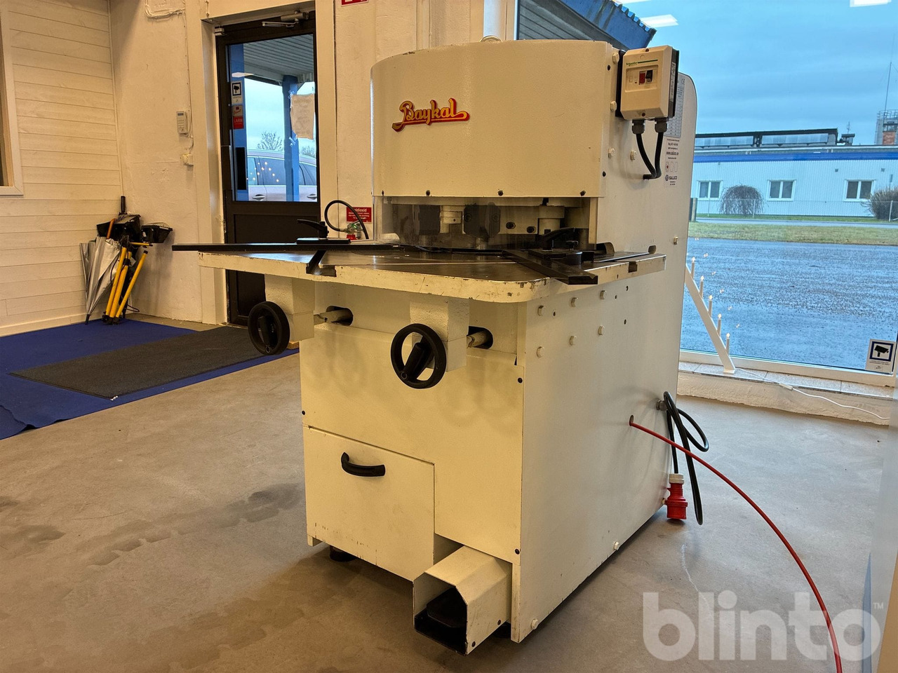 Baykal HKA 200x6 - Máquina herramienta: foto 1 Baykal HKA 200x6 - Máquina herramienta: foto 1