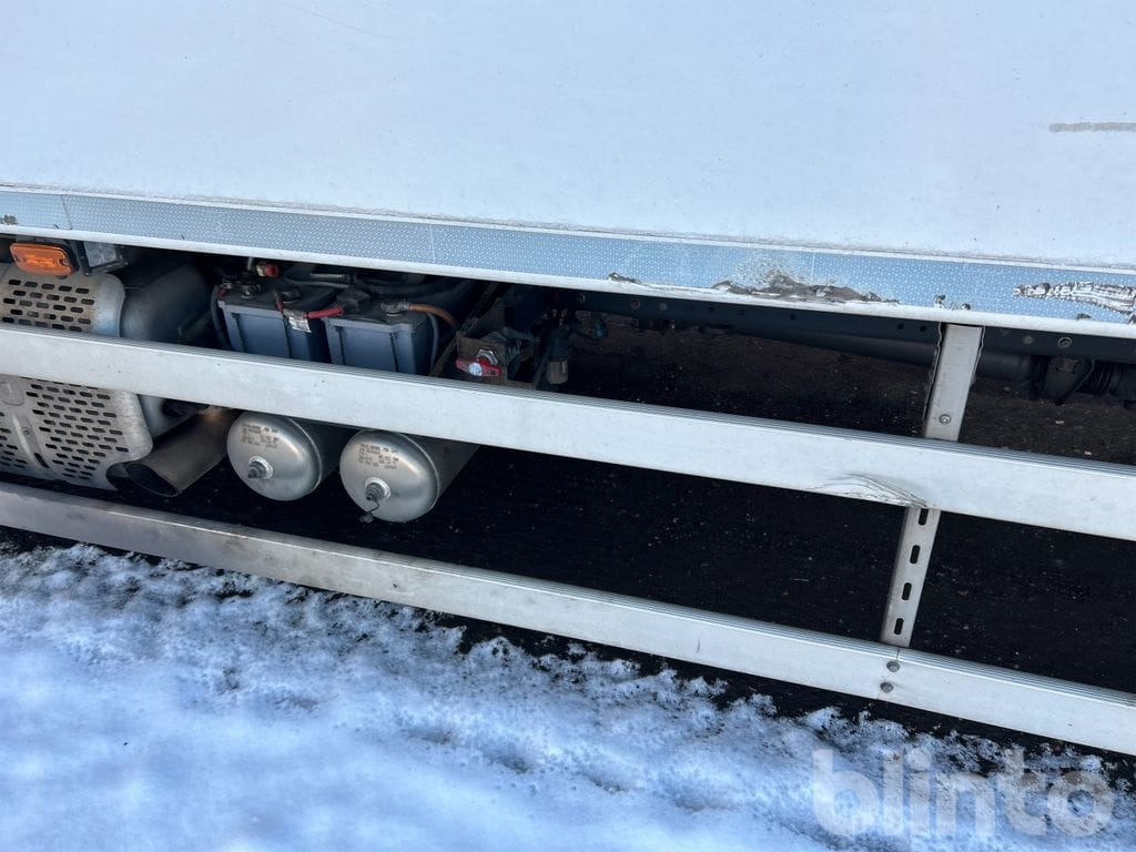 Camión IVECO ML 150E25/P: foto 47