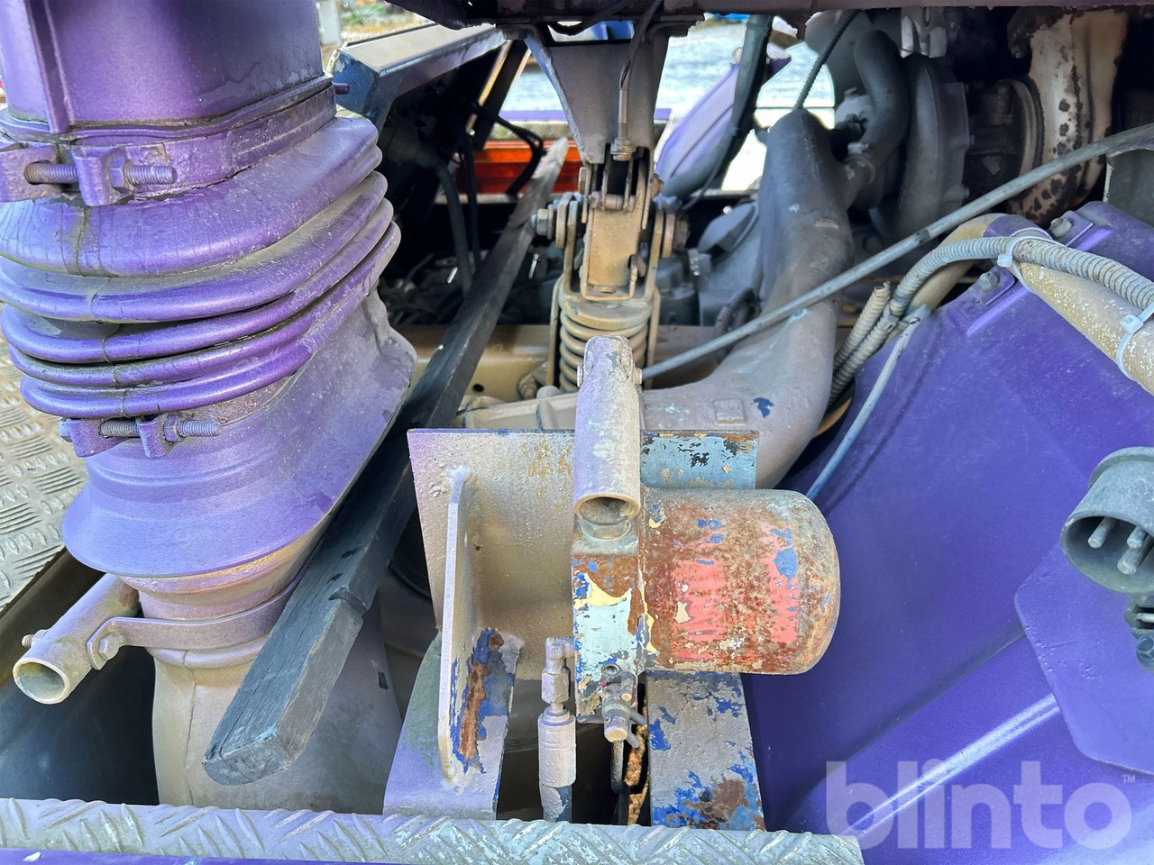 Camión SCANIA R112: foto 26 Camión SCANIA R112: foto 26