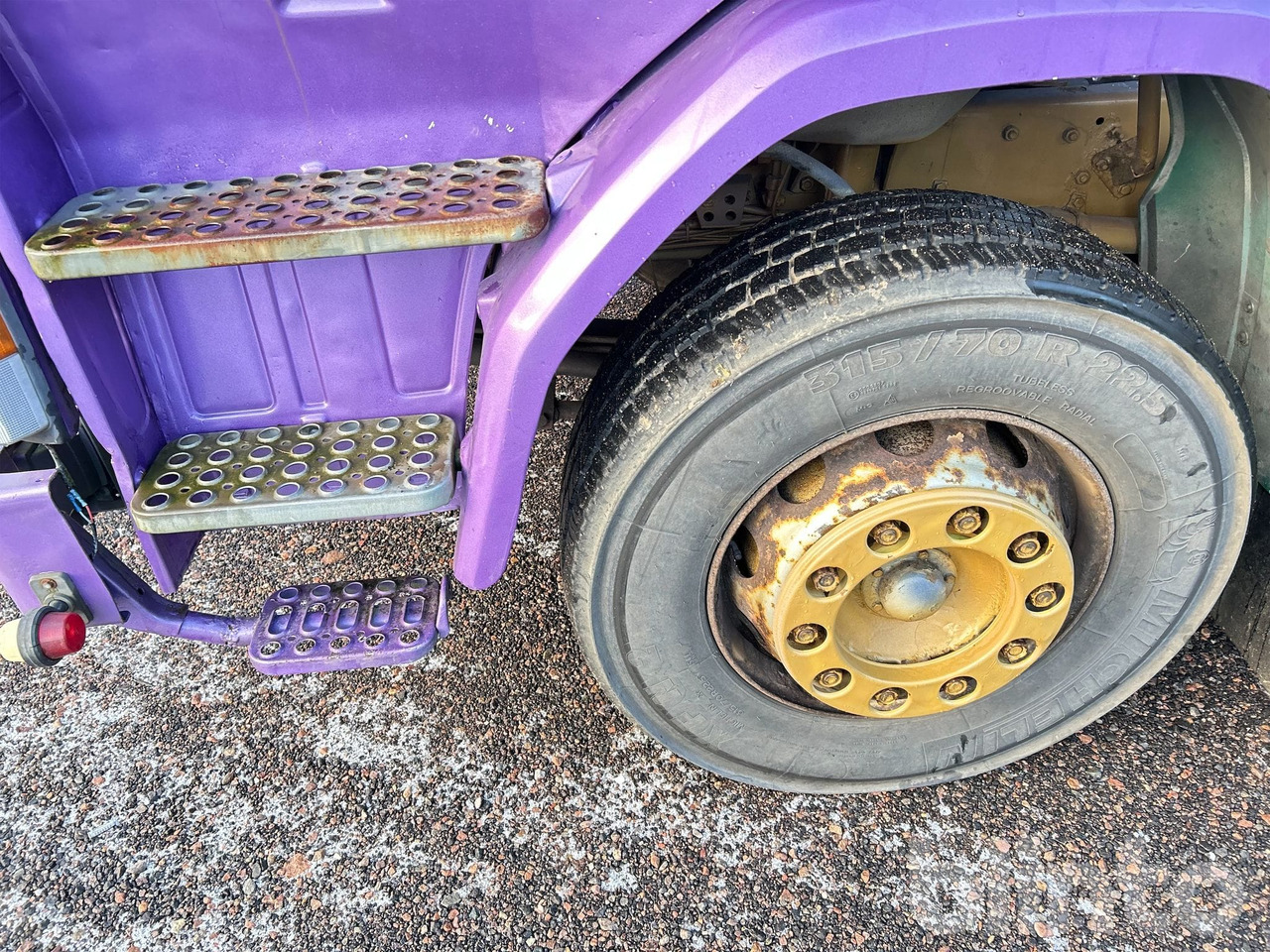 Camión SCANIA R112: foto 8 Camión SCANIA R112: foto 8