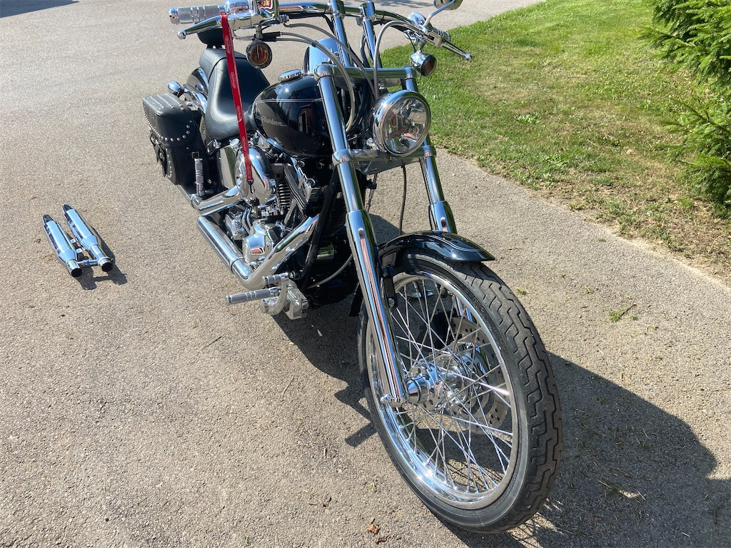 HARLEY-DAVIDSON FXSTDI - Motocicleta: foto 2 HARLEY-DAVIDSON FXSTDI - Motocicleta: foto 2