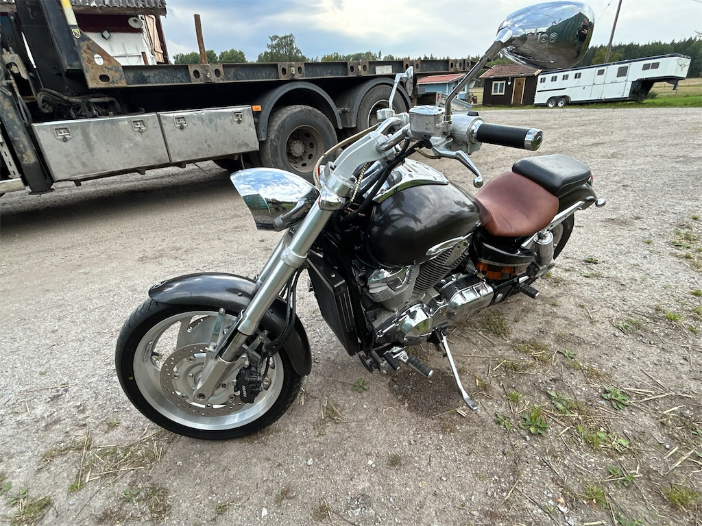 HONDA VTX1800C - Motocicleta: foto 1 HONDA VTX1800C - Motocicleta: foto 1