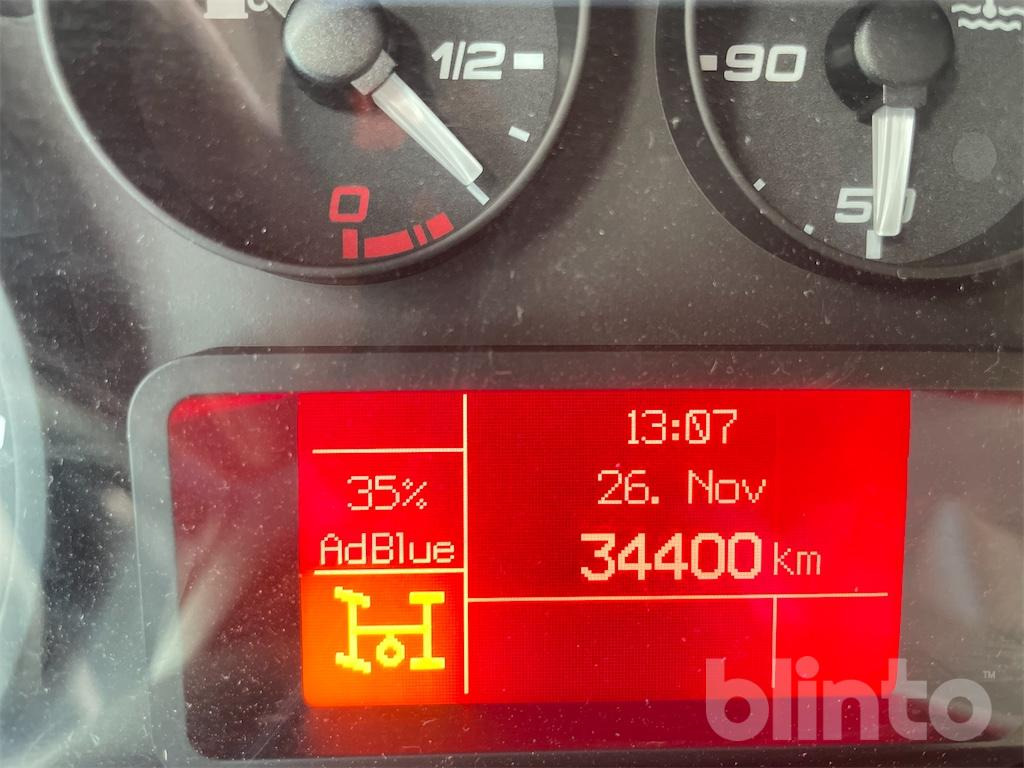 Iveco Daily 70-180 (2019) - Volquete furgoneta, Furgoneta combi: foto 5 Iveco Daily 70-180 (2019) - Volquete furgoneta, Furgoneta combi: foto 5