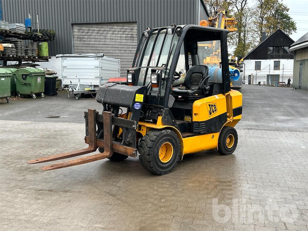 JCB TLT 30G (2003) - Manipulador telescópico: foto 1 JCB TLT 30G (2003) - Manipulador telescópico: foto 1