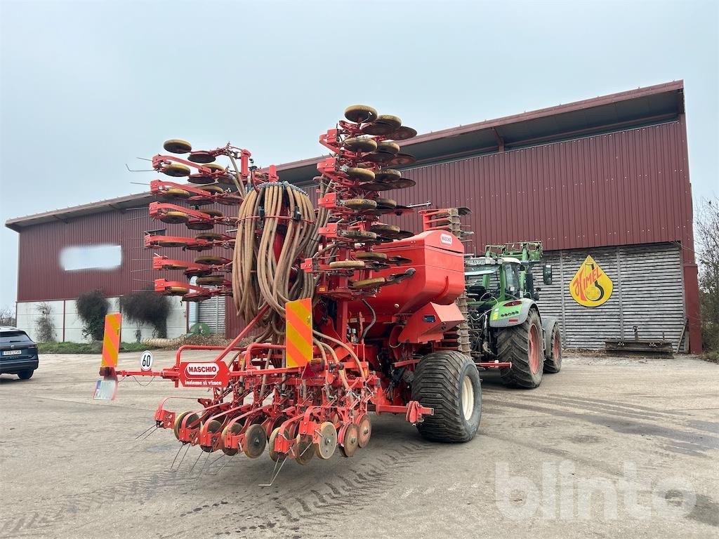 Kreiselegge + pneumatische Säeinheit Maschio Gaspardo (2014 und 2013) - Combinado de siembra: foto 1 Kreiselegge + pneumatische Säeinheit Maschio Gaspardo (2014 und 2013) - Combinado de siembra: foto 1