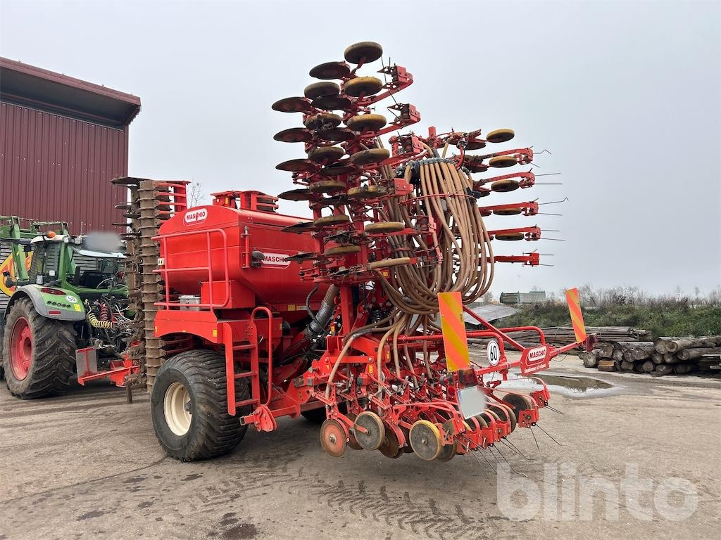 Kreiselegge + pneumatische Säeinheit Maschio Gaspardo (2014 und 2013) - Combinado de siembra: foto 2 Kreiselegge + pneumatische Säeinheit Maschio Gaspardo (2014 und 2013) - Combinado de siembra: foto 2