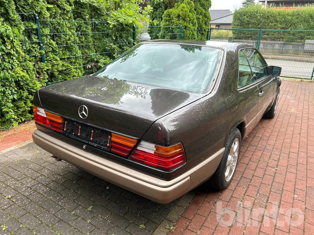 Mercedes Benz 124C (1987) - Coche: foto 3 Mercedes Benz 124C (1987) - Coche: foto 3