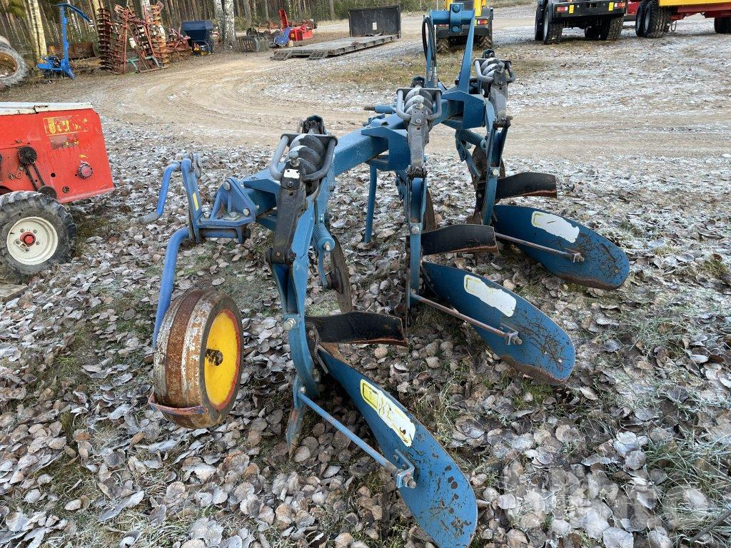 Överum BT 388 G - Arado: foto 4 Överum BT 388 G - Arado: foto 4