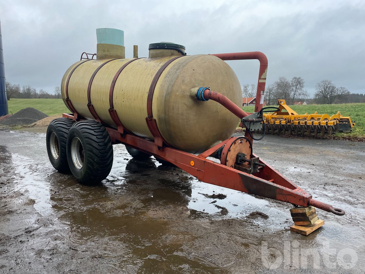 Star 8 kubik - Cuba de purín: foto 2 Star 8 kubik - Cuba de purín: foto 2