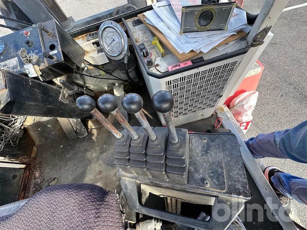 Carretilla elevadora Svetruck 16 120-38: foto 41