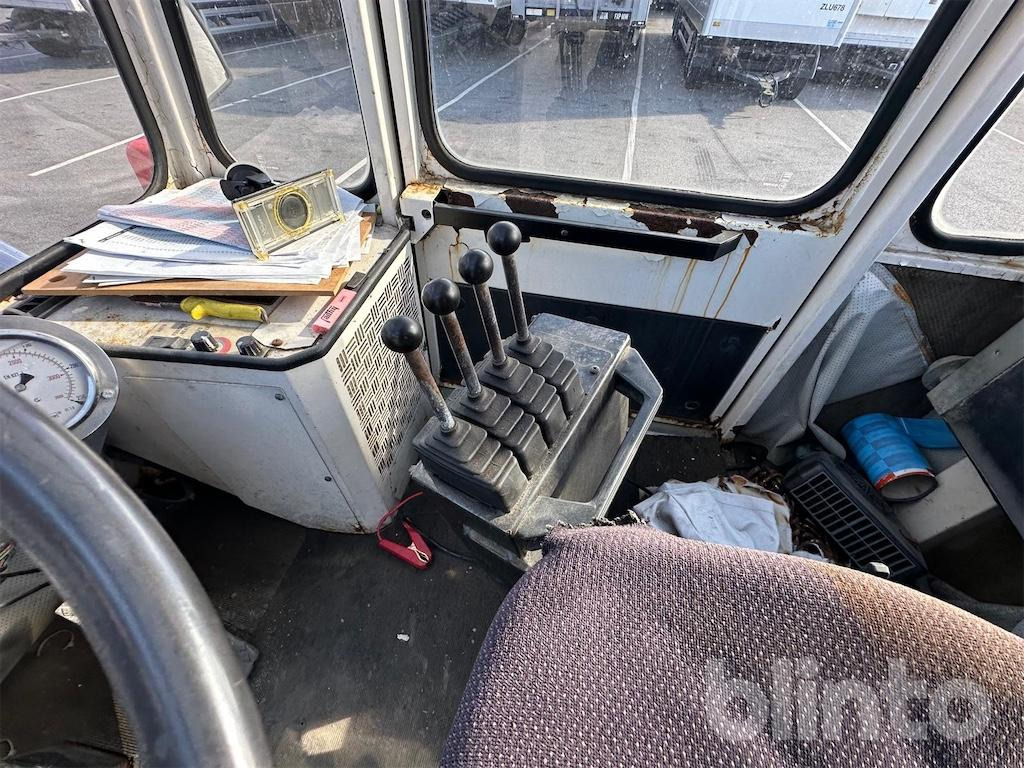 Carretilla elevadora Svetruck 16 120-38: foto 49