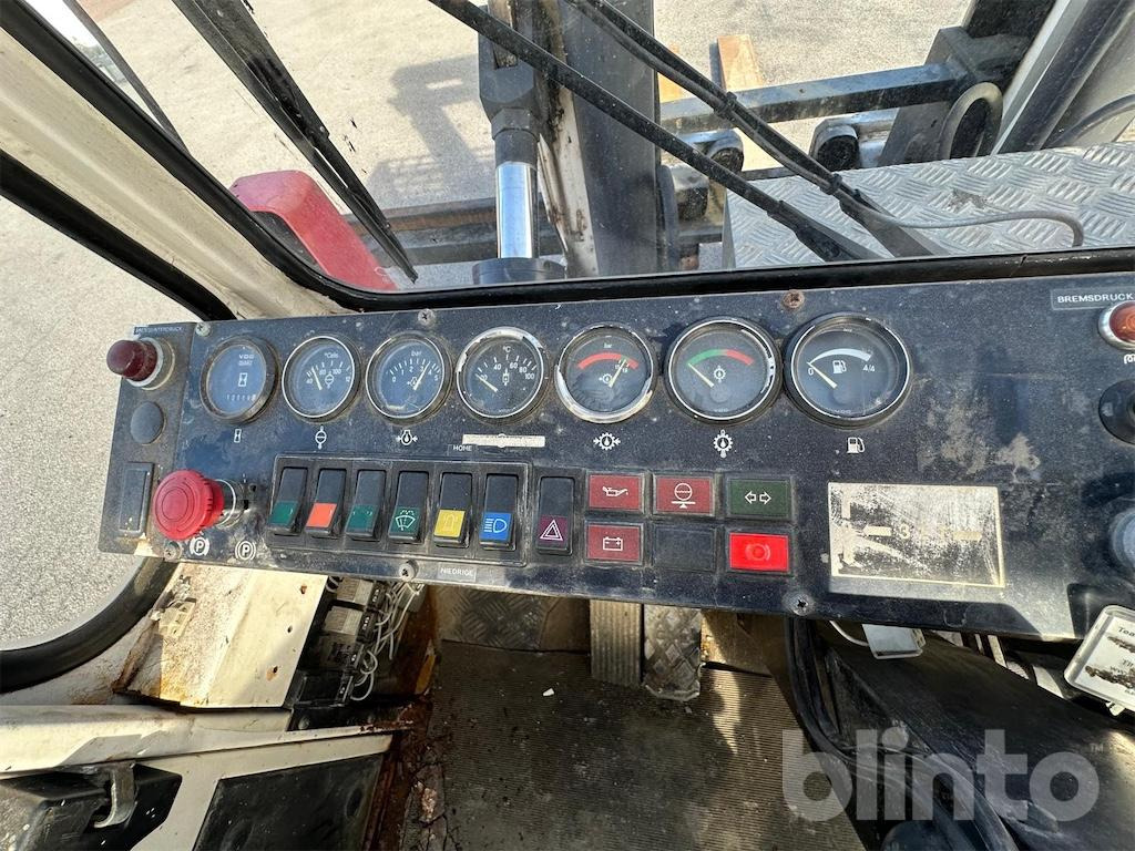 Carretilla elevadora Svetruck 16 120-38: foto 46