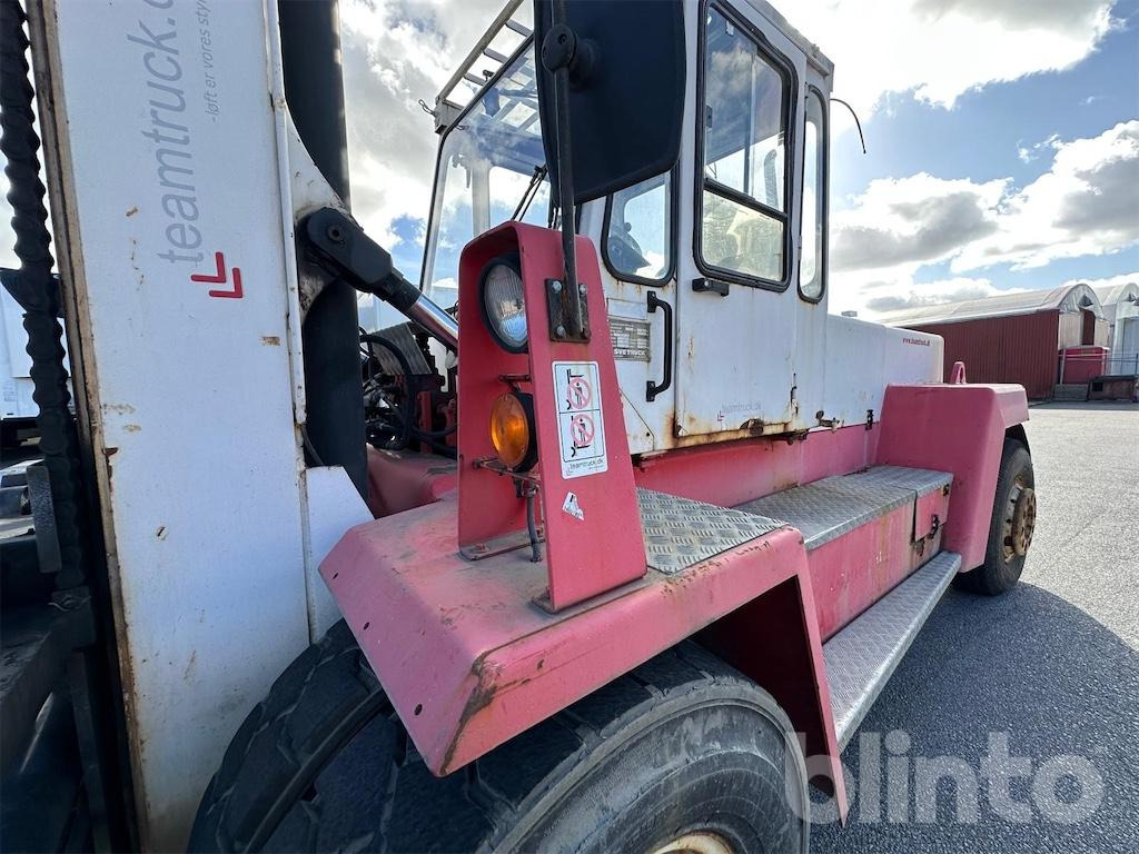 Carretilla elevadora Svetruck 16 120-38: foto 9