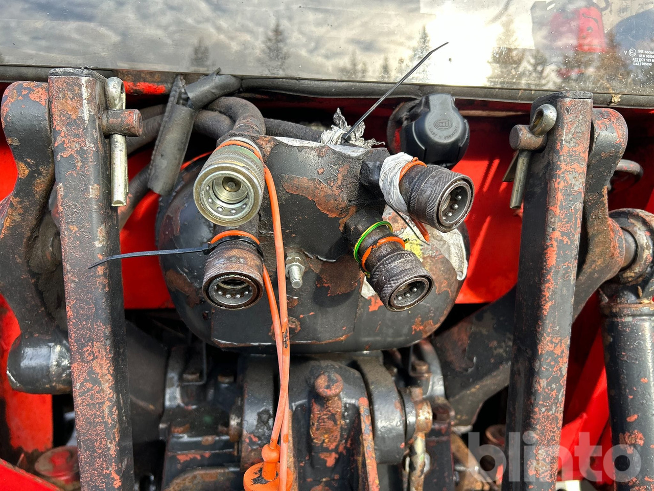 Tractor VALMET 405-4: foto 11 Tractor VALMET 405-4: foto 11