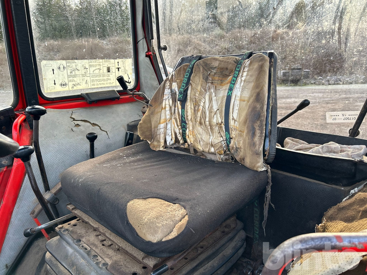 Tractor VALMET 405-4: foto 24 Tractor VALMET 405-4: foto 24