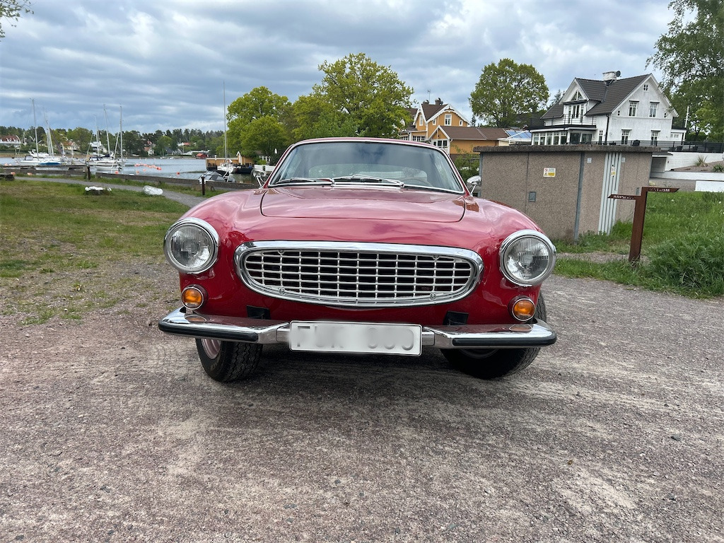 VOLVO 18335 VF - Coche: foto 2 VOLVO 18335 VF - Coche: foto 2