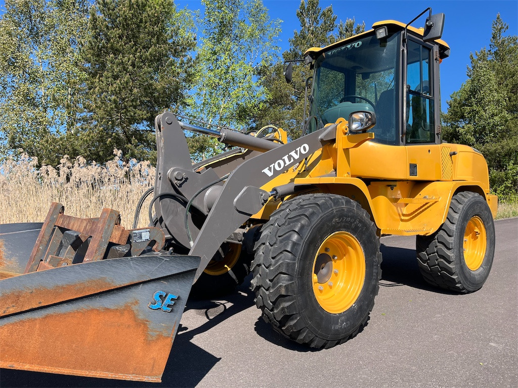 Volvo L30G - Cargadora de ruedas: foto 3 Volvo L30G - Cargadora de ruedas: foto 3