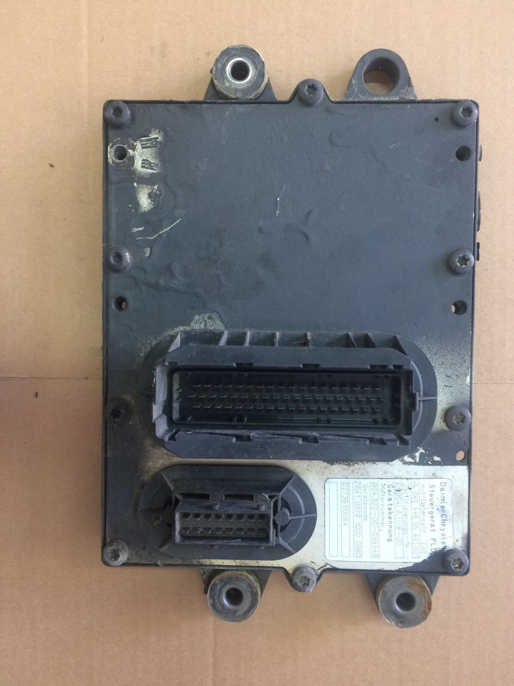 CENTRALINA MOTORE MERCEDES OM904LA.II/8 - VAR. 904.922 - Rif. A0404460540 - Unidad de control: foto 1 CENTRALINA MOTORE MERCEDES OM904LA.II/8 - VAR. 904.922 - Rif. A0404460540 - Unidad de control: foto 1