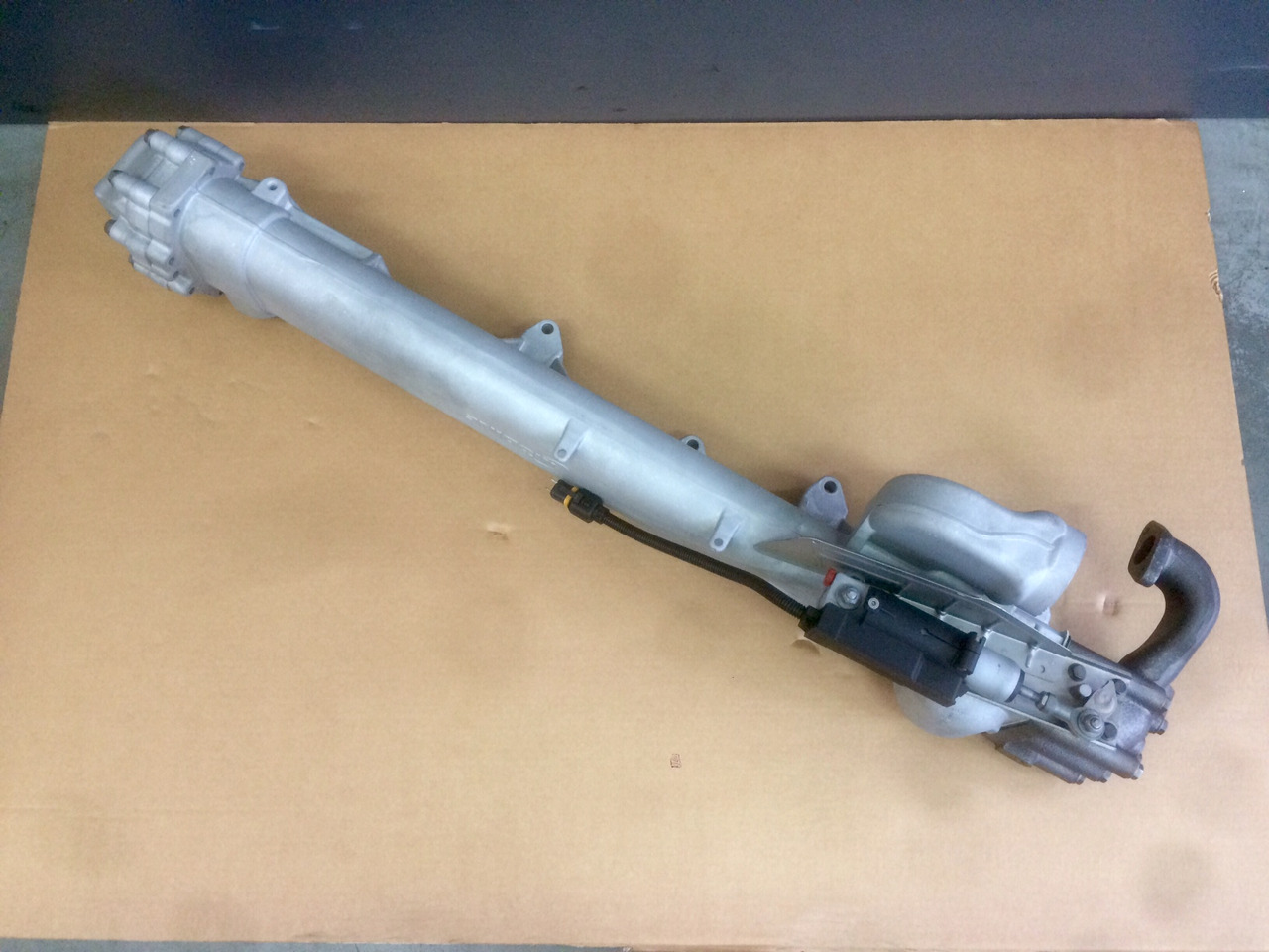 MODULO EGR (modulo ricircolo gas di scarico) - Motori MAN D2066 / D2676 - Euro 3 / Euro 4 - RIF. MAN 51081007140 - 51081007152 - 51081007141 - Enfriador EGR: foto 3 MODULO EGR (modulo ricircolo gas di scarico) - Motori MAN D2066 / D2676 - Euro 3 / Euro 4 - RIF. MAN 51081007140 - 51081007152 - 51081007141 - Enfriador EGR: foto 3