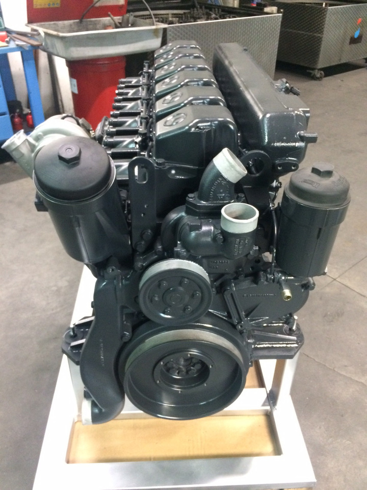 MOTORE MERCEDES OM457LA - VAR. 457.944 - EURO 3 - COMPLETO - Motor: foto 2 MOTORE MERCEDES OM457LA - VAR. 457.944 - EURO 3 - COMPLETO - Motor: foto 2