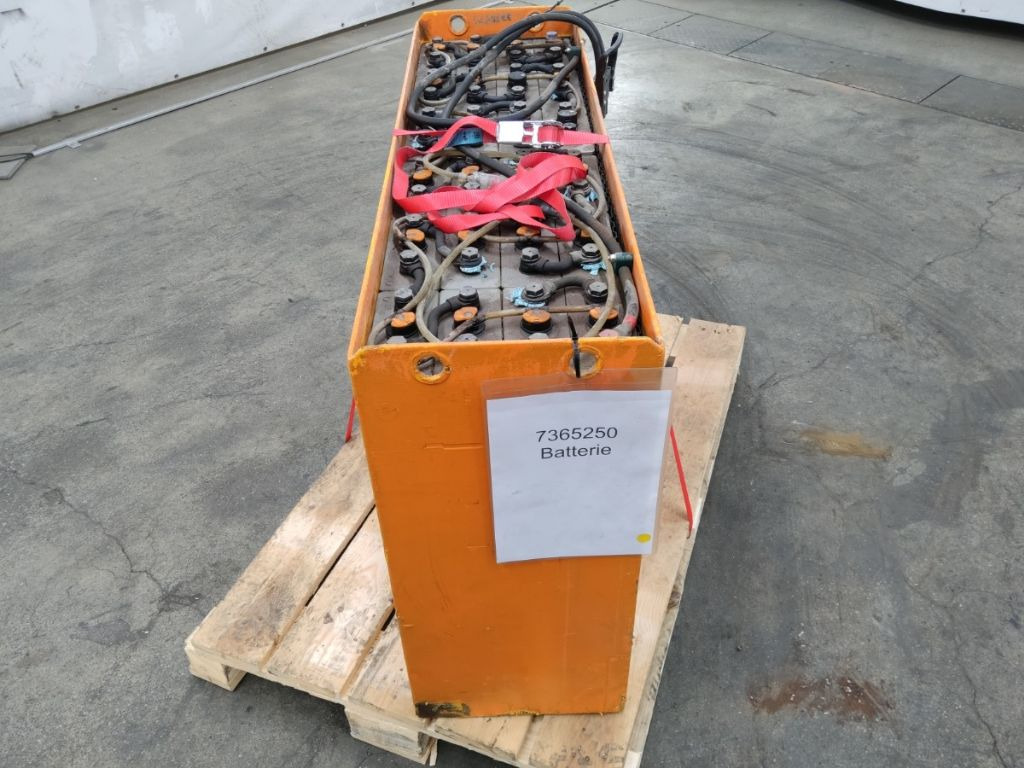 Avb 48V620AH - Acumulador para Equipo de manutención: foto 3 Avb 48V620AH - Acumulador para Equipo de manutención: foto 3