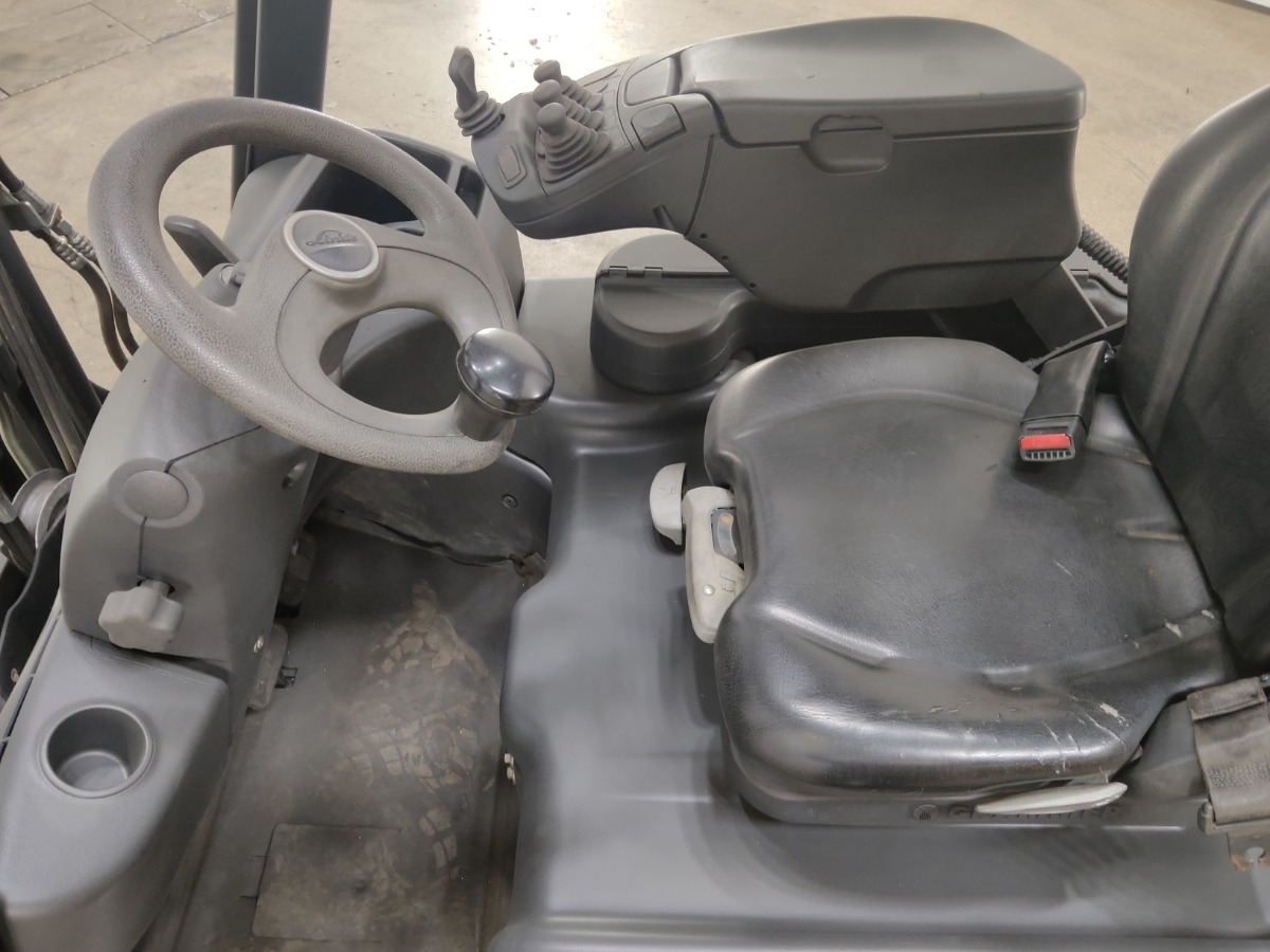 Linde E16-02 - Carretilla elevadora eléctrica: foto 3 Linde E16-02 - Carretilla elevadora eléctrica: foto 3