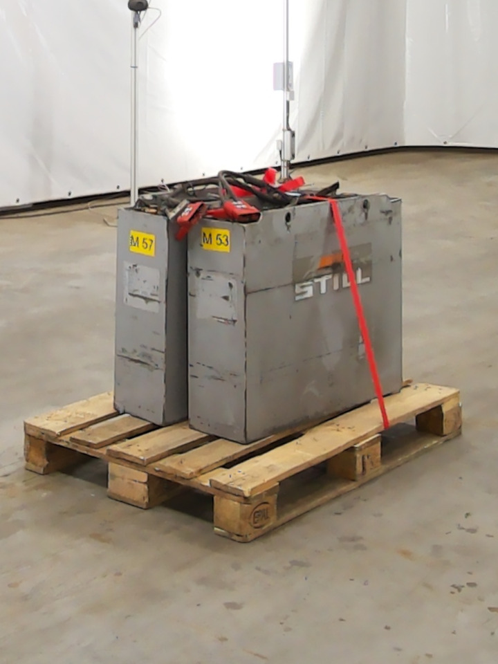 Weitere 2XBATTERIEN - Maquinaria de construcción: foto 2 Weitere 2XBATTERIEN - Maquinaria de construcción: foto 2