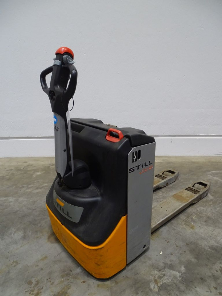 Still ECU16 - Transpaleta: foto 2 Still ECU16 - Transpaleta: foto 2