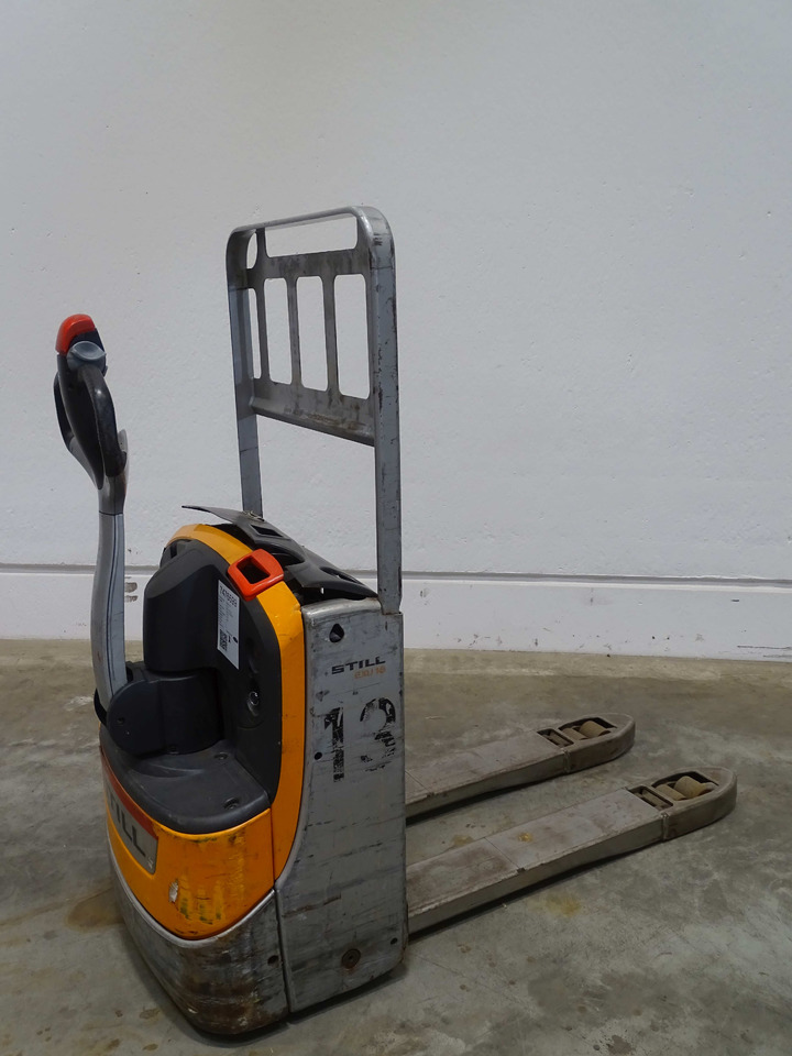 Still EXU16 - Transpaleta: foto 2 Still EXU16 - Transpaleta: foto 2