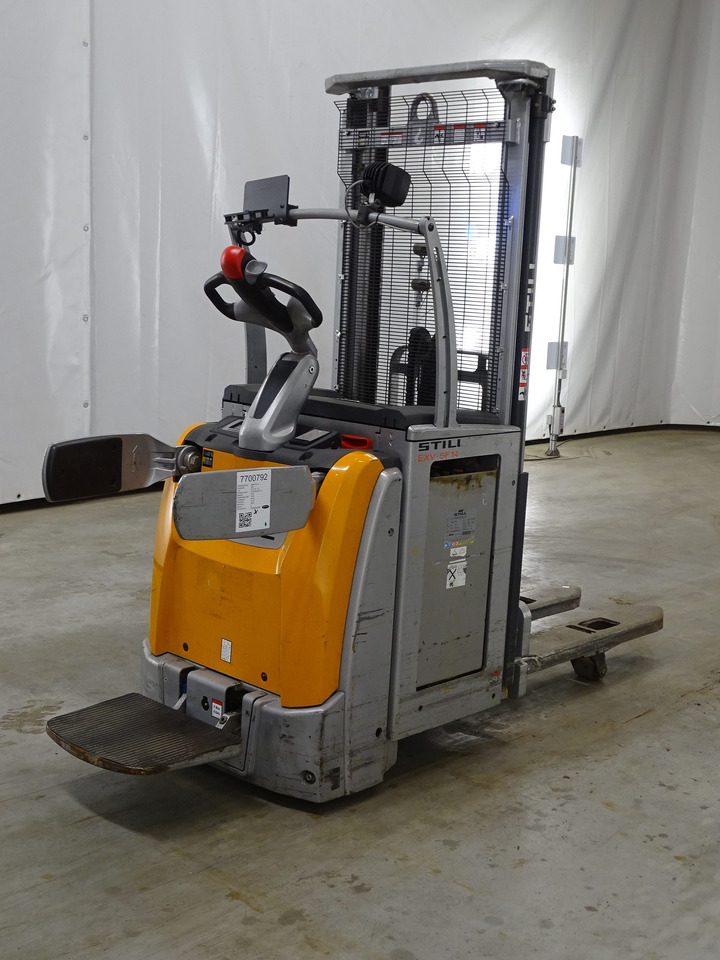 Still EXV-SF14I - Apilador: foto 2 Still EXV-SF14I - Apilador: foto 2