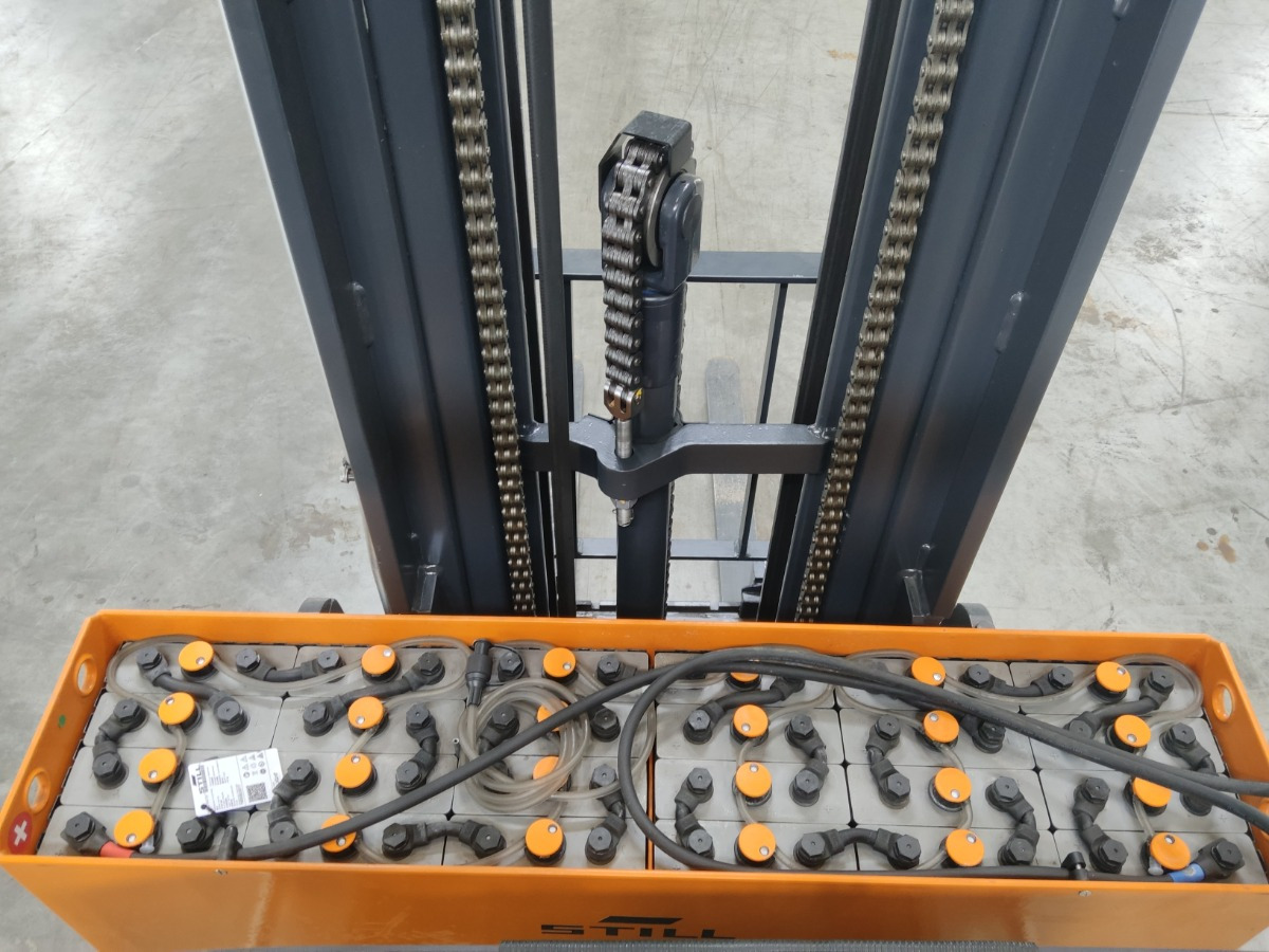 Still FM-X14 - Retráctil: foto 4 Still FM-X14 - Retráctil: foto 4