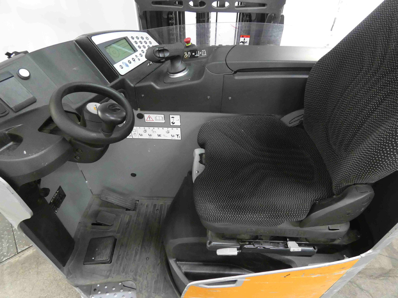 Still FM-X17 - Retráctil: foto 3 Still FM-X17 - Retráctil: foto 3