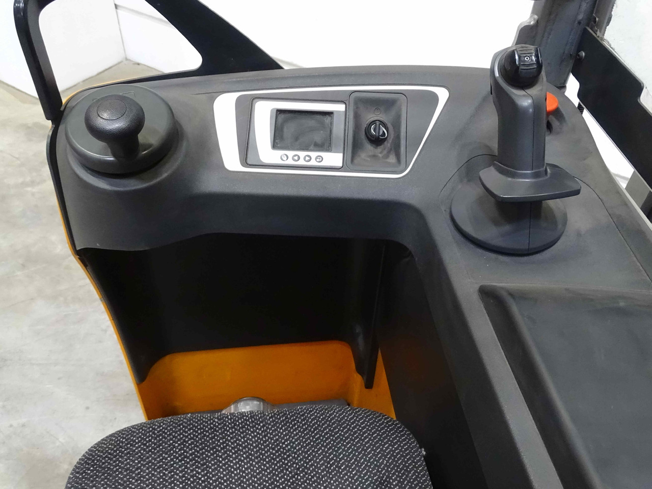 Still FXV14N - Apilador: foto 3 Still FXV14N - Apilador: foto 3