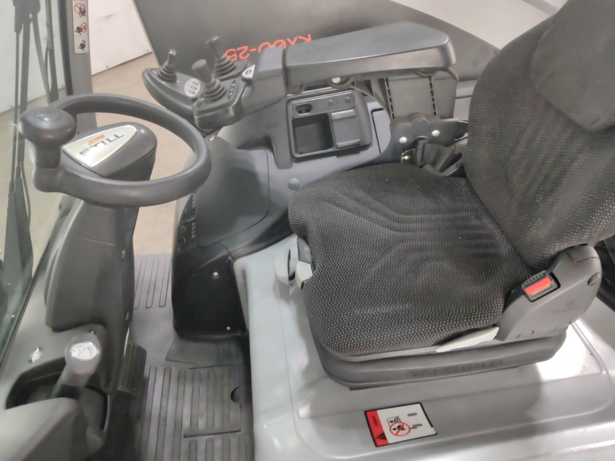 Still RX60-25 - Carretilla elevadora eléctrica: foto 3 Still RX60-25 - Carretilla elevadora eléctrica: foto 3