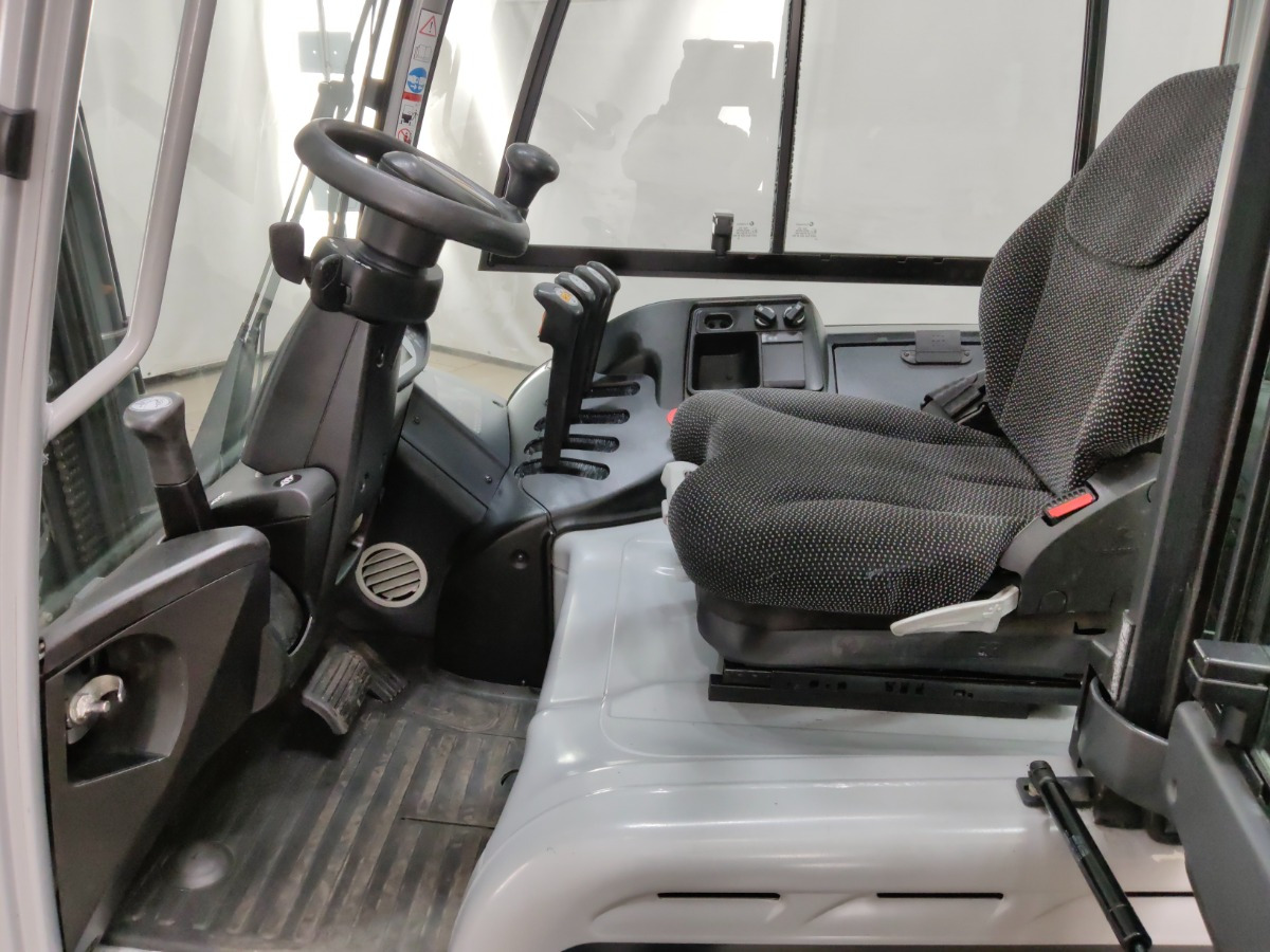 Still RX60-25L/600 - Carretilla elevadora eléctrica: foto 3 Still RX60-25L/600 - Carretilla elevadora eléctrica: foto 3