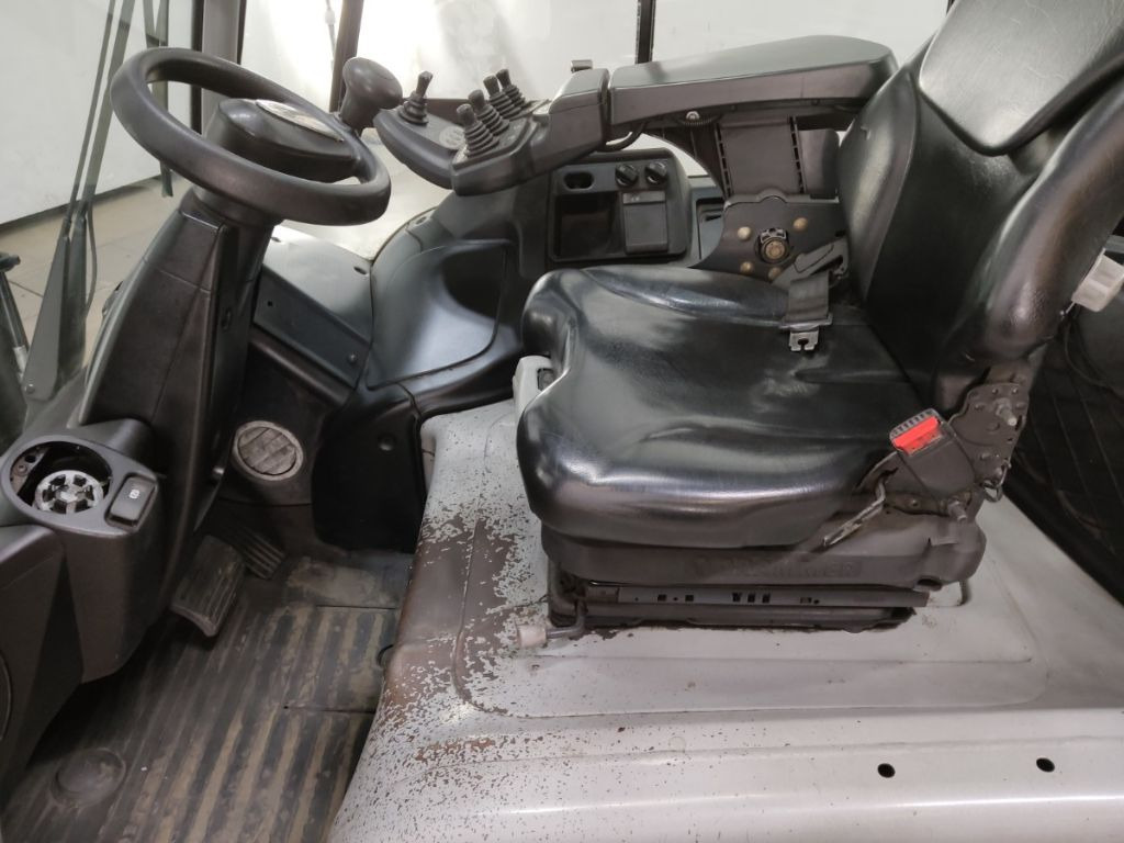 Still RX60-30L - Carretilla elevadora eléctrica: foto 3 Still RX60-30L - Carretilla elevadora eléctrica: foto 3