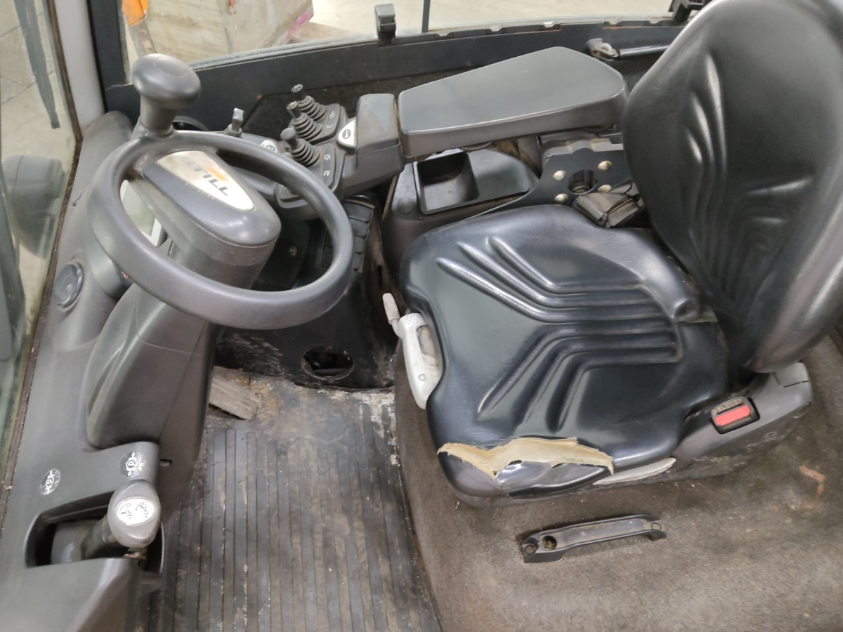 Still RX70-25 - Carretilla elevadora diésel: foto 3 Still RX70-25 - Carretilla elevadora diésel: foto 3